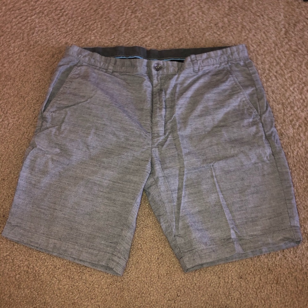 Calvin Klein Shorts 36 NWOT